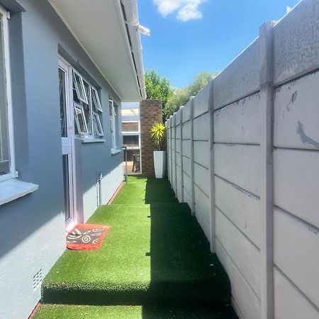 Izuba Lodge Cape Town Bagian luar foto