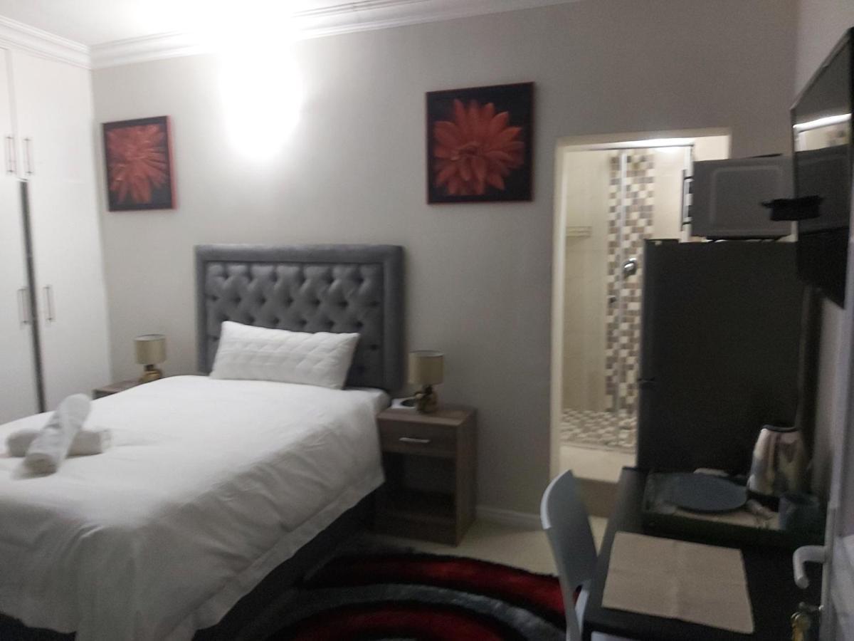 Izuba Lodge Cape Town Bagian luar foto