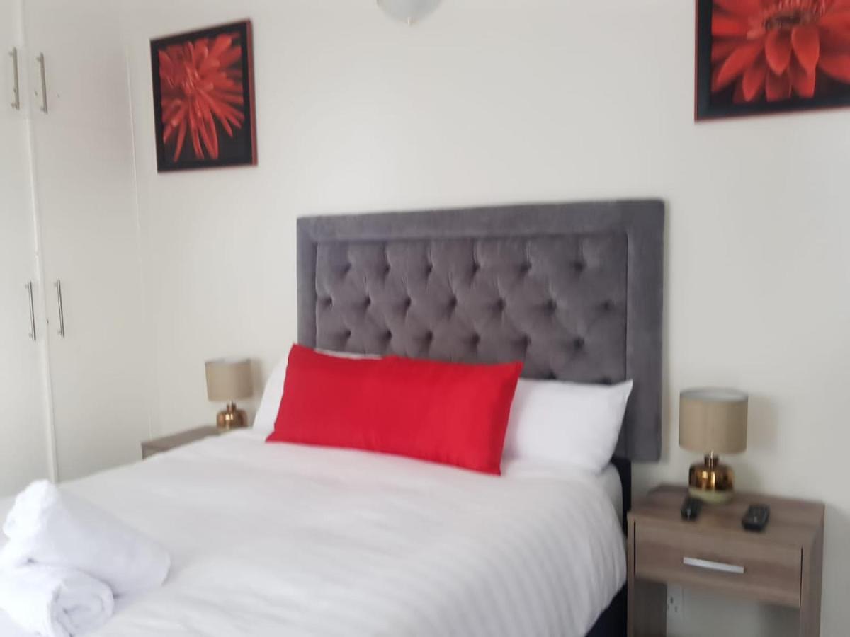 Izuba Lodge Cape Town Bagian luar foto